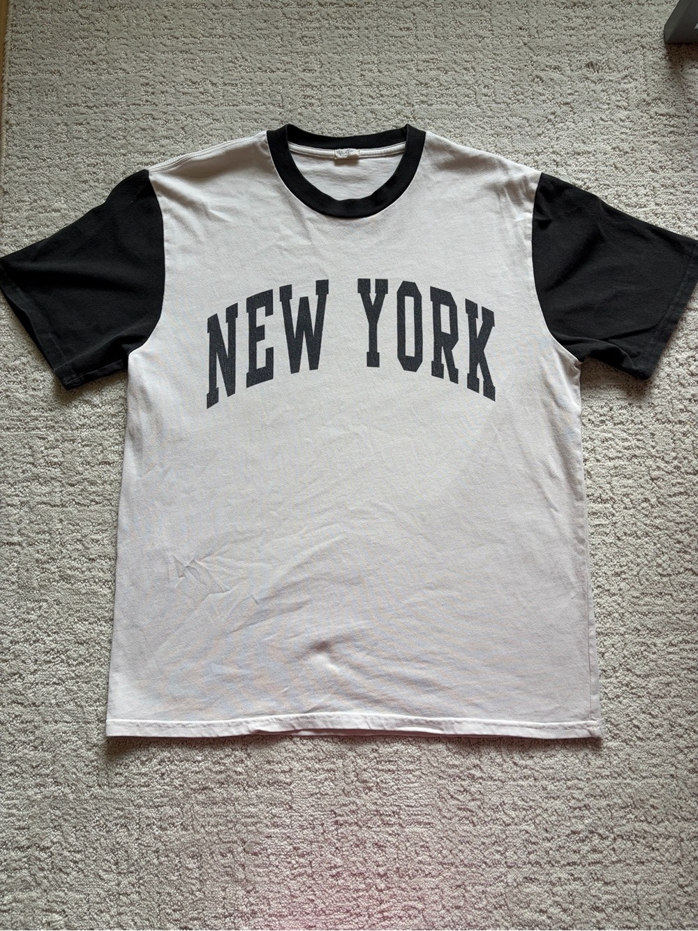Brandy Melville Oversized New York Black & White Tee